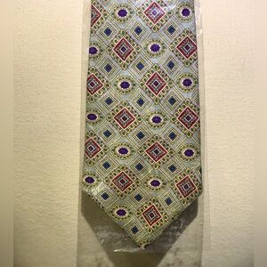 Francis 100% silk Hand made standard size tie Geometric shapes multi colored